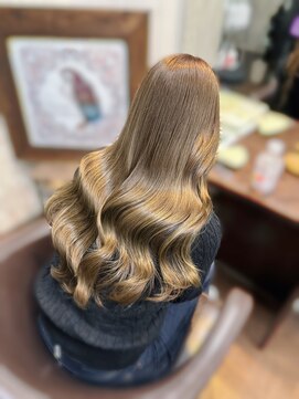 ルアナ 名古屋店(Luana) 髪質改善ストレートとブリーチなしカラーで作るヘーゼルベージュ