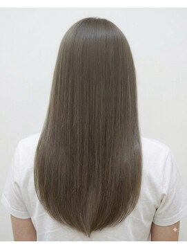 イルヘアーデザイン(ill) 超音波アイロングローバルミルボントリートメント