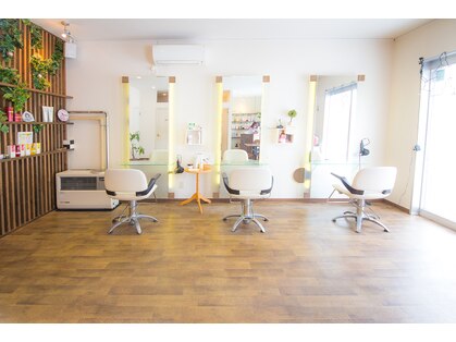 ヘアーアンドリラックス アピュア(HAIR&RELAX apua)の写真