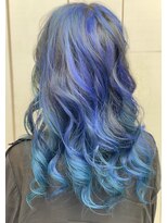 キャラ シャローネ 池袋(Chara Chalone)&nbsp;資生堂カラーミューズ/ハイライトレイヤーカット/ターコイズ