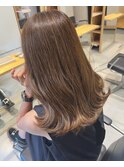 艶ベージュ