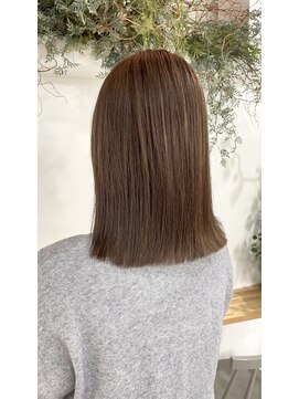 シーバイトリコ 市川(SEA by tricot) ☆ベージュカラー