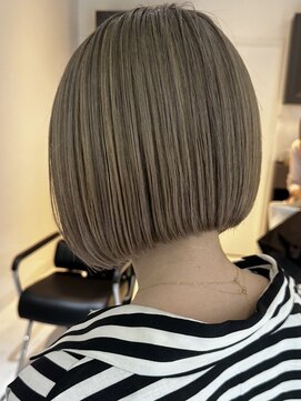 スティロ(stylo) ハイライトカラーグレージュベージュケアブリーチダブルカラー