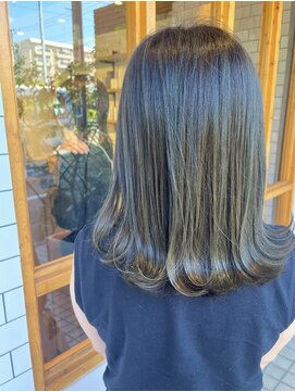 ノエル(noele) オリーブグレージュ