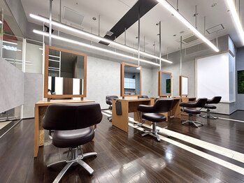 SALONS イオンタウン宇多津店【サロンズ】