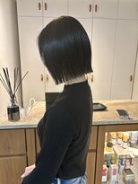 ベンティ(venti) 【VENTI 子安】顎下1センチ切りっぱなしボブ×グレーブラック