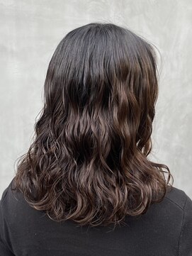 ガーランド (Garland) 似合わせボブパーマ　暗髪カラー　艶髪　ニュアンスパーマ