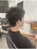 短髪ピンパーマ