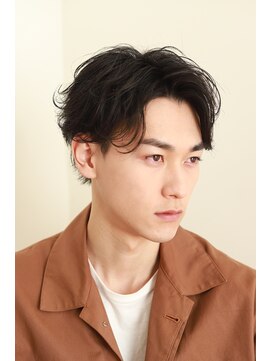 ブリランチン アイチダイガクマエ(Brilliantine Aichidaigakumae) 大人ツーブロックパーマ