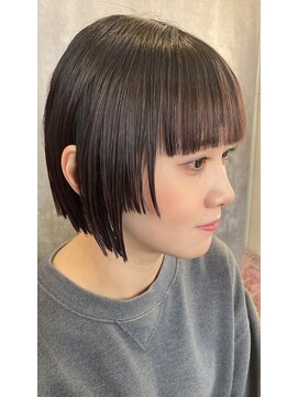 スマイロンナイロン ヘアー(smile on nylon hair) 切りっぱなしボブ