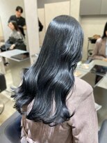 ロイ(Roi) Roi渋谷・くびれミディアム・ラベンダーアッシュ
