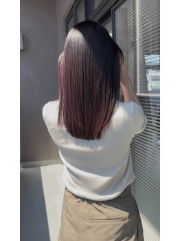 フィーカ(FIKA)の写真/“似合う”と“美髪”を両立。髪質まで見極めたヘアをご提案。