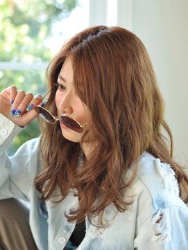 グレープバイン 港南台(GRAPEVINES) 透明感／ブランジュカラー／セミロング