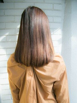 ルティア(Lutia) 艶髪　髪質改善ヘアエステ