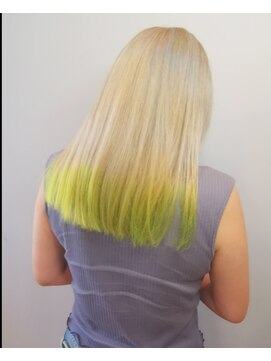 アグ ヘアー ララア 平塚店(Agu hair lalah) ホワイト裾カラー