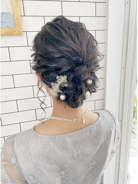 リール(THE RIRE.) *THE RIRE. 結婚式お呼ばれアップアレンジ*