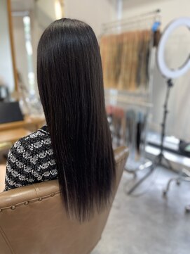 フツーロ 栄(FUTURO) プルエクステ　エクステ　黒髪