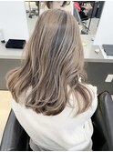 O-TETE ミルクティーグレーベージュバレイヤージュカラー