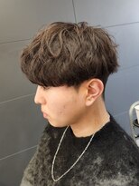 ニアウ 伊勢崎連取店(Niau)&nbsp;波巻きスパイラルパーマメンズ刈り上げマッシュツーブロック