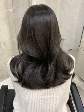 サイン 渋谷(SIGN) ザクザクレイヤーカット巻き方簡単ミディアムロング韓国表参道