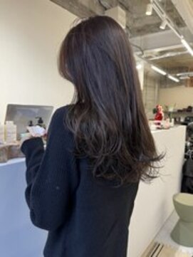 アイヘアー(Ay hair) 透け感ロング