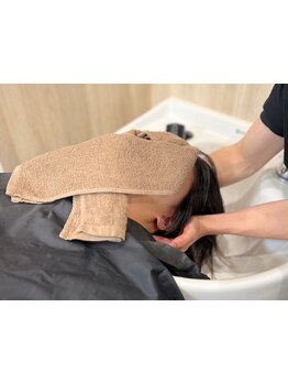 【資生堂認定ヘッドスパ】"本格派スパ"で癒しとエイジングケア。絶妙な力加減で「寝落ちする」と大好評☆