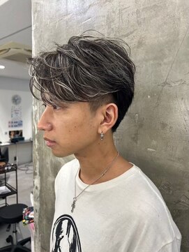 メンズサロン キング 高槻店(Men’s salon K!ng) 波巻きツイストスパイラルパーマ/フェザーパーマ/眉毛/メンズ