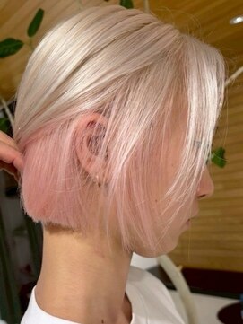 フリーク(FLEEK) レイヤーカット髪質改善ダブルカラーブリーチ