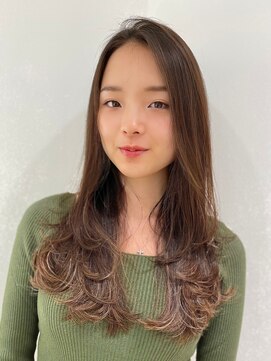 エアー 青山(AIR) レイヤーカット髪質改善カラートリートメント顔まわり2wayバング