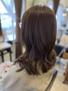 コア フィール ア デイ(COIFFURE A DAY) 【ミセスくびれヘア】M3Dスモーキーアッシュ