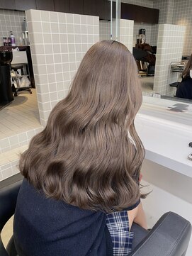 ロンドクロエ 横浜(Lond Chloe) 【 限定 カトウ ヒュウガ指名 】フォギーベージュ♪