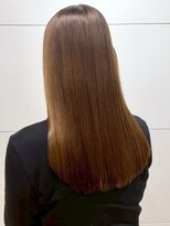 カミラボ(KAMI LABO)&nbsp;ベージュ ハイトーン うるつやストレート 髪質改善 ロング