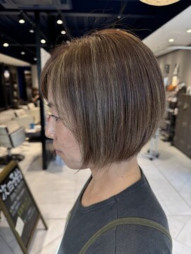アース オーセンティック 新浦安店(EARTH Authentic) ショートボブ