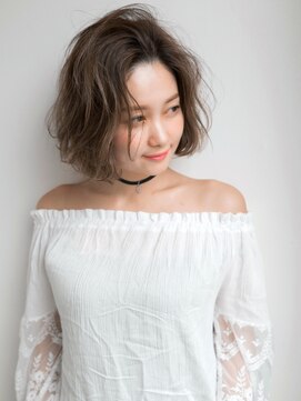 ウィンクルムバイシルクロ 尼崎(Vinculum by circulo) 透明感×ふわふわエアリー☆大人かわいい小顔ショートボブ