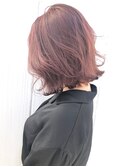 ピンクアッシュボブ_スリークボブ厚めバングローライト_ba279231