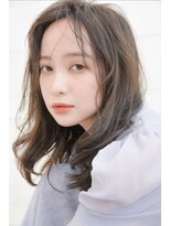 ノーム バイ アウラ(norm. by aura) 抜け感のあるレイヤースタイル
