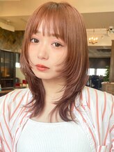 ビュートリアム 南青山(BEAUTRIUM) 顔まわりウルフレイヤー ストレートレイヤー 前髪カット20代30代