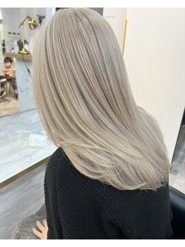 ラピス 千葉(Lapis) ホワイトミルクティーアッシュ