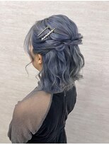 ハーフアップ