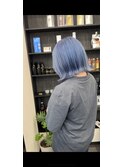 ネイビーブルー