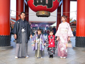 愛和服 Premium雷門店の写真/【浅草駅徒歩一分】着物、浴衣をレンタルで気軽に楽しめる◇お出かけの想い出が何倍も素敵なものに!