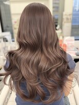 アマトウキョウスマートサロン(AMA TOKYO×Smart Salon) ヘーゼルベージュ ブリーチなし レイヤーカット 海外風