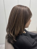 アンジュール ラナリア(1//jour LanaRia) ナチュラルハイライトベージュ