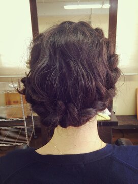 ホーリーモーリー(HOLY MOLY) ヘアセット