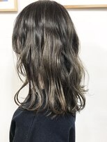 メロウ(MELLOW)&nbsp;PLATINUM シルバーアッシュカラー