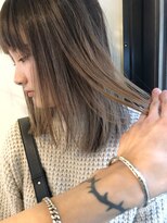 ルーム(Loom.)&nbsp;ぱつっと重軽ミディアム【Loom./明治神宮前/原宿/表参道】