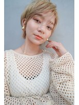 カンナ(Canna)&nbsp;エアリーミディ/ショートパーマ/黒髪/ホワイトアッシュ/TOKIO