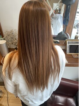 ニコラシカ(nicolashka) 潤艶ロングヘア