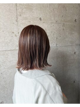 ヘアーズ ボウ トータルビューティー(hair's BEAU total beauty) 切りっぱなしベージュカラー