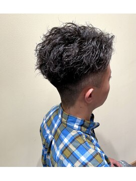 フォーコーナーズカットショップフェイビーズ 名古屋西(FourCornersCutShop favey's) 波巻きツイスパ